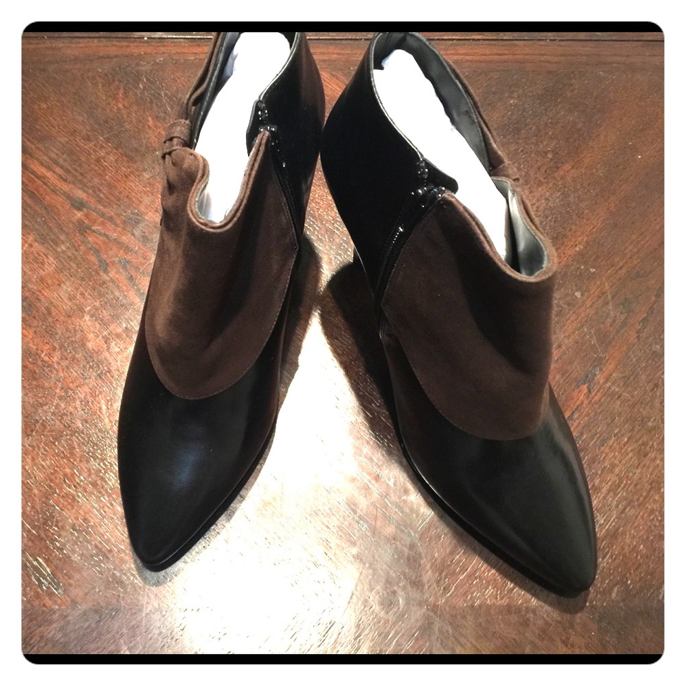 Ros Hommerson Black with Brown Ankle Boots